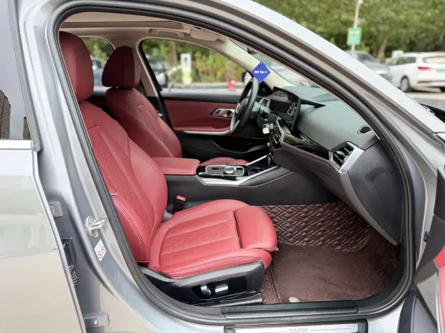 BMW i3 — Фото автомобиля 12