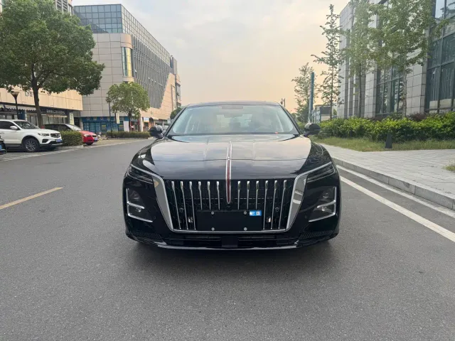 Hongqi Hongqi H5 — Фото автомобиля 3