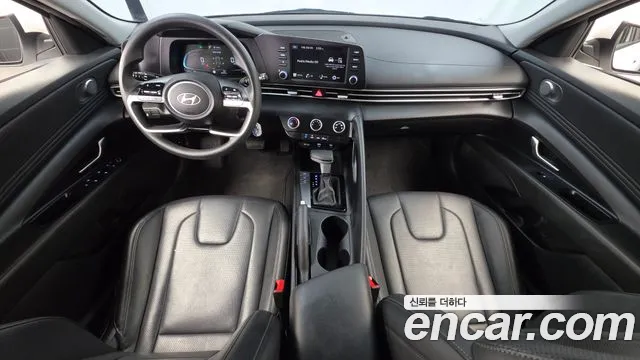 Hyundai Avante — Фото автомобиля 10