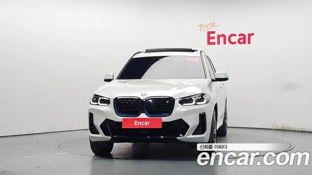 BMW iX3 G08 (2020–2024) — Фото автомобиля 2