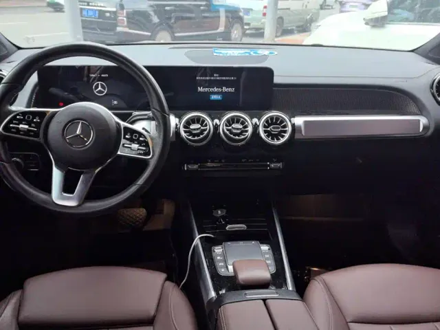 Mercedes-Benz GLB-Class — Фото автомобиля 12