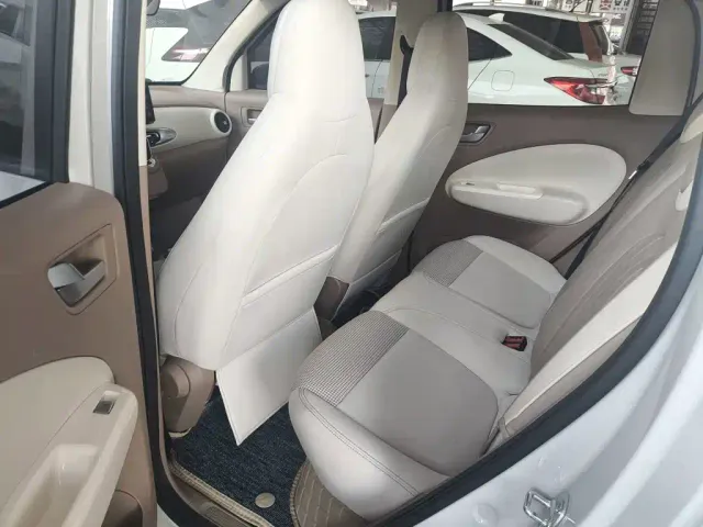 Wuling Hongguang Mini EV — Фото автомобиля 16