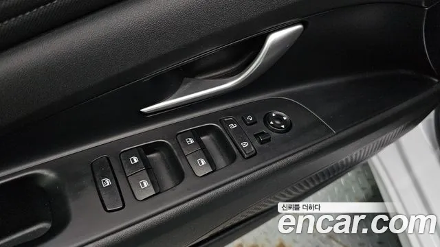 Hyundai Avante CN7 — Фото автомобиля 16