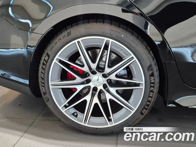 Mercedes-Benz AMG GT X290 (2018–2026) — Фото автомобиля 15