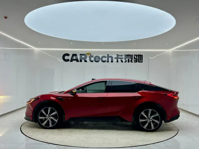Toyota bZ5 — Фото автомобиля 7