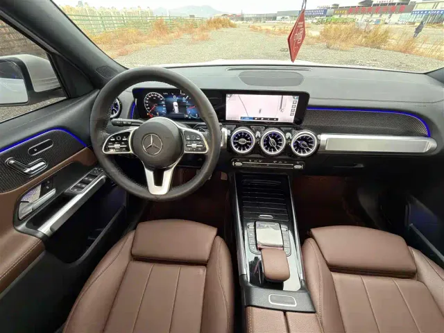 Mercedes-Benz GLB-Class — Фото автомобиля 9