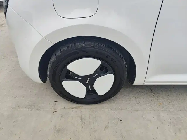 Changan Lumin — Фото автомобиля 22
