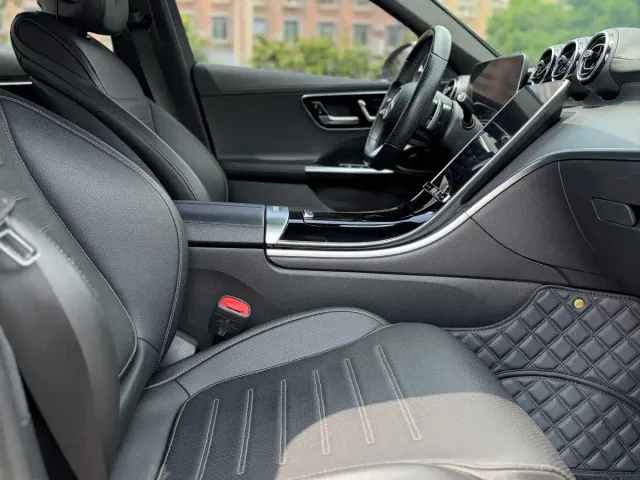Mercedes-Benz C-Class — Фото автомобиля 12