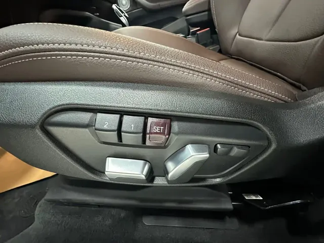 BMW X1 — Фото автомобиля 7