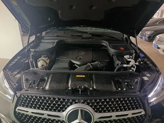 Mercedes-Benz GLE-Class — Фото автомобиля 5