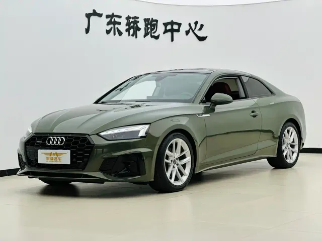 Фотография автомобиля — Audi A5