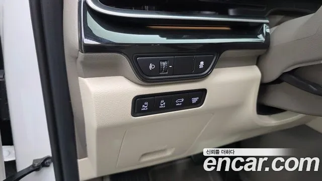 Kia Canival Новый Carnival 4 поколение Дизель 9 мест Signature — Фото автомобиля 12