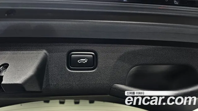 Kia Sportage Sportage 5-е поколение Бензин 1.6 Turbo 4WD — Фото автомобиля 20