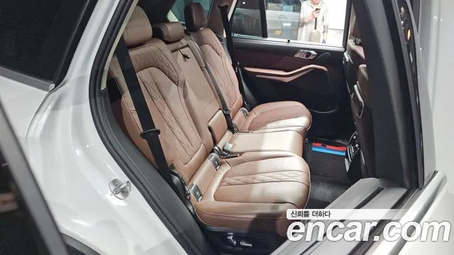 BMW X5 — Фото автомобиля 10