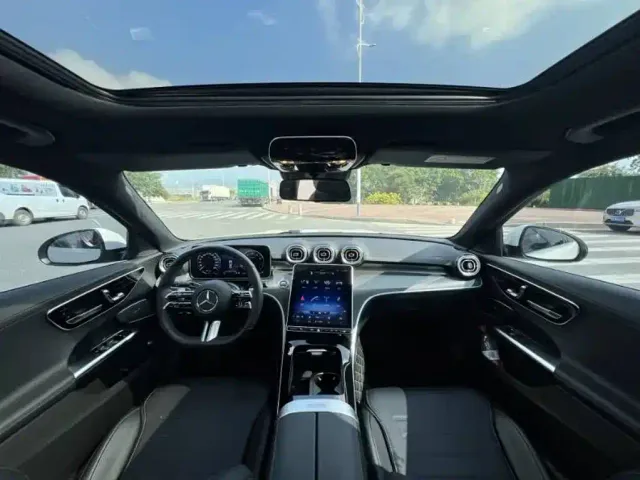 Mercedes-Benz C-Class — Фото автомобиля 5