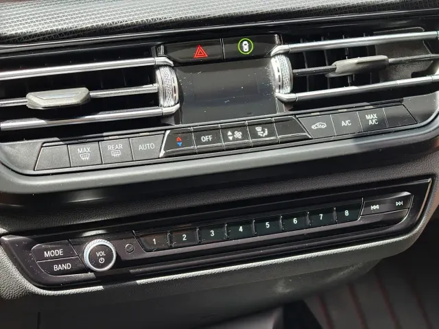 BMW 2 Series — Фото автомобиля 15