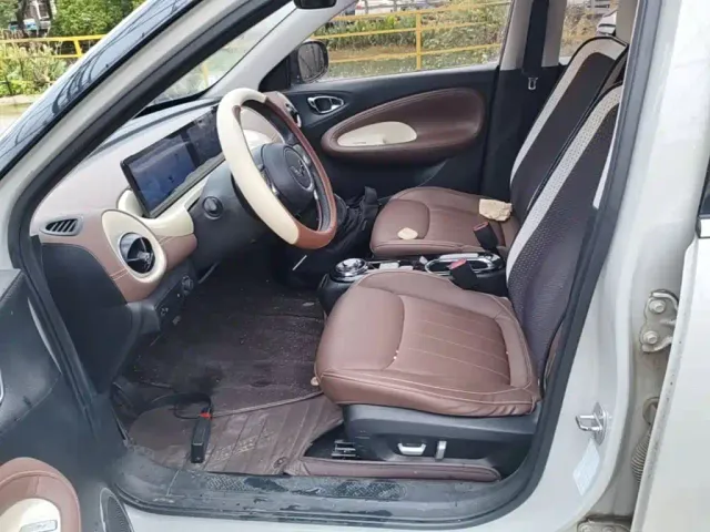 Wuling Bingo — Фото автомобиля 14