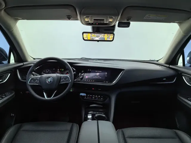 Buick Envision Plus — Фото автомобиля 16