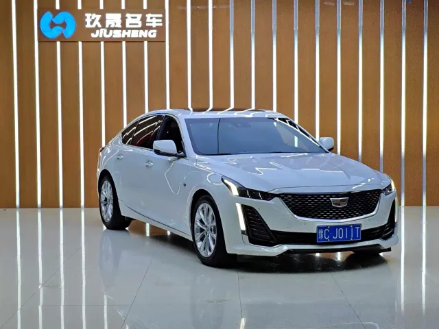 Cadillac CT5 — Фото автомобиля 3