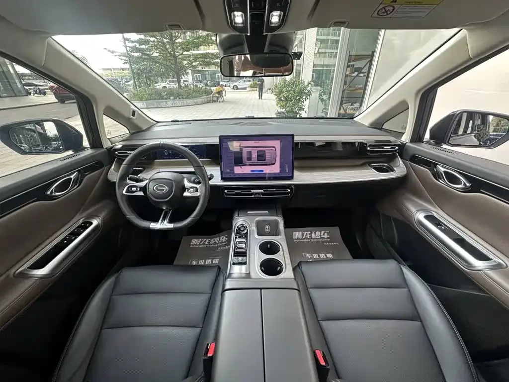 GAC Trumpchi Trumpchi E8 NEV 2024 Model 150km MAX — Фото автомобиля 6