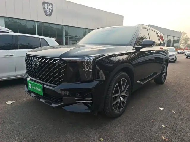 Фотография автомобиля — GAC Trumpchi GS8