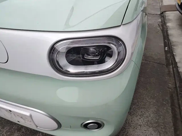 Wuling Hongguang Mini EV — Фото автомобиля 23
