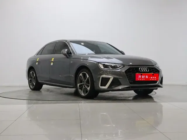 Audi A4L — Фото автомобиля 3