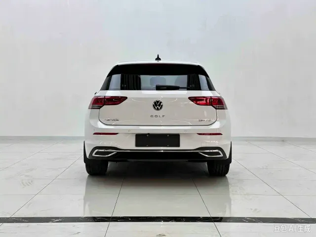 Volkswagen Golf — Фото автомобиля 7