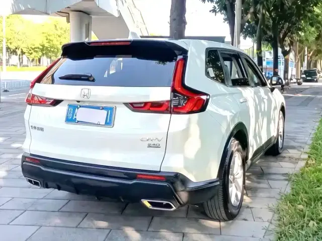 Honda CR-V — Фото автомобиля 6