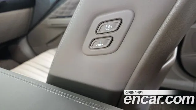 Kia K8 2.5 Бензин 2WD — Фото автомобиля 24