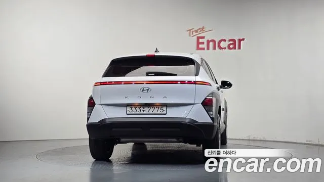 Hyundai Kona SX2 — Фото автомобиля 4