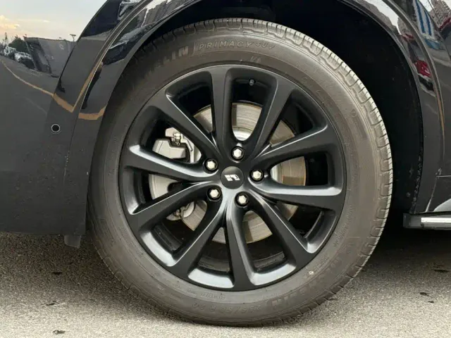 Li Auto ONE — Фото автомобиля 16