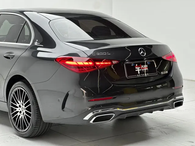 Mercedes-Benz C-Class — Фото автомобиля 20