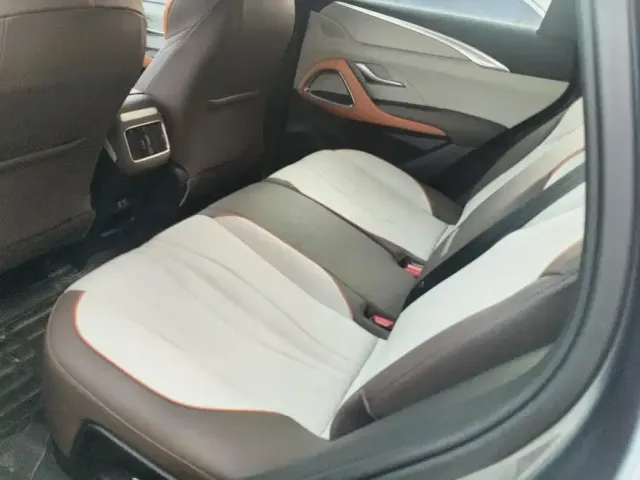 BYD Song Pro — Фото автомобиля 11