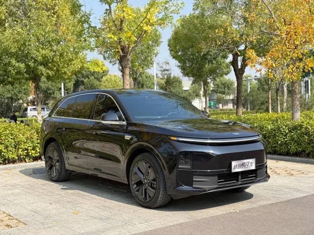 Li Auto L6 — Фото автомобиля 3