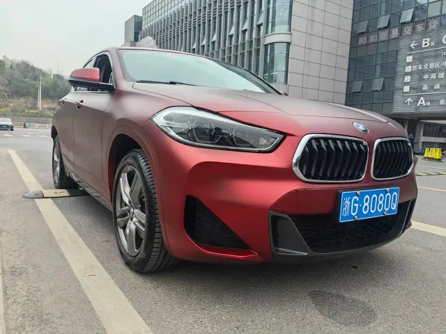 BMW X2 — Фото автомобиля 2