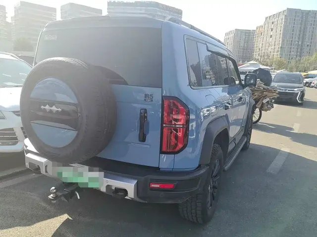 BYD FangChengBao Leopard 5 — Фото автомобиля 16