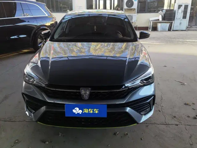 Roewe i5 — Фото автомобиля 2
