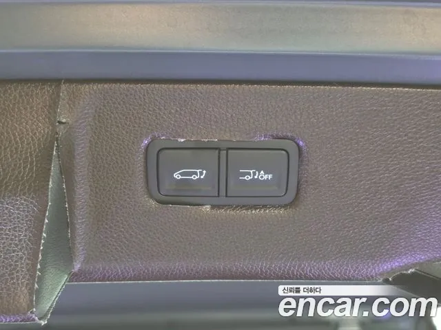 Hyundai Staria Staria 4WD Lounge 9 мест — Фото автомобиля 19