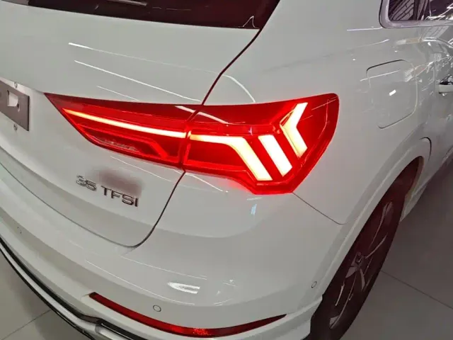 Audi Q3 — Фото автомобиля 7