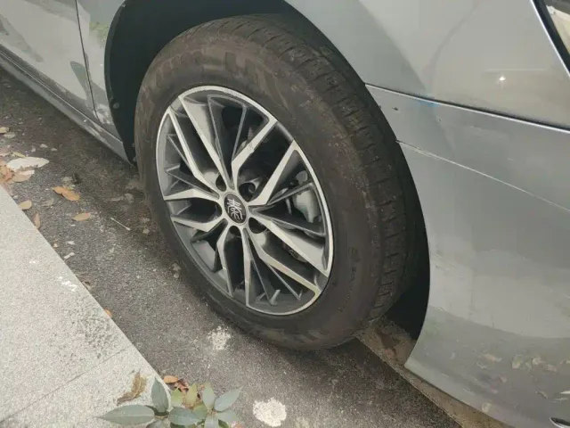 BYD Qin PLUS — Фото автомобиля 25