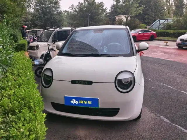 Changan Lumin — Фото автомобиля 2