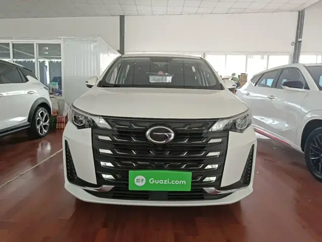 GAC Trumpchi M6 — Фото автомобиля 2