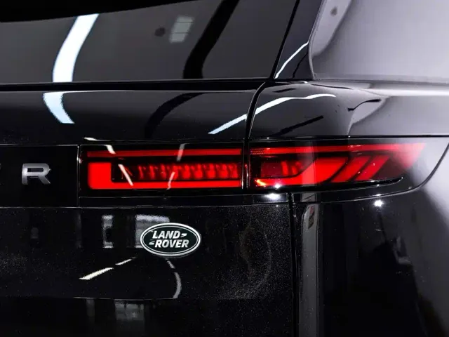 Land Rover Range Rover Sport 2023 400PS Dynamic SE — Фото автомобиля 11