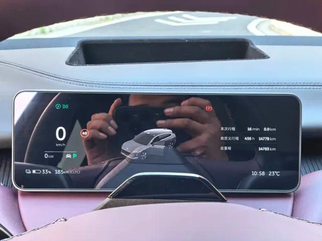 Nio ET5 Touring — Фото автомобиля 17