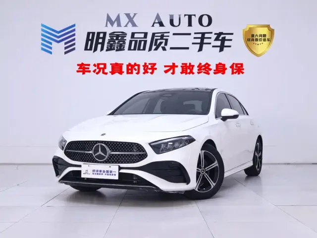 Фотография автомобиля — Mercedes-Benz A-Class