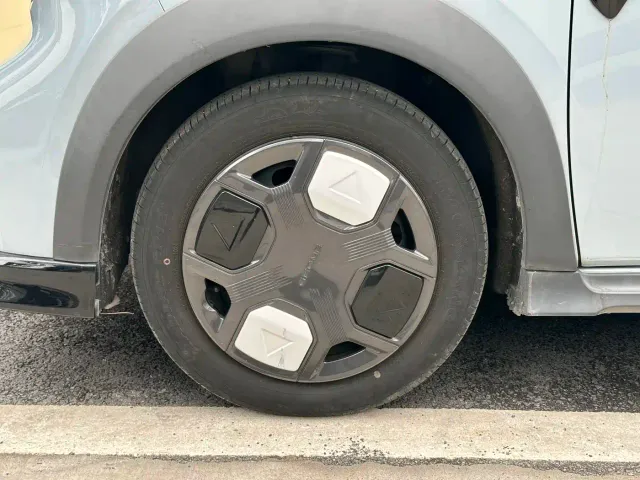 Geely Panda — Фото автомобиля 11