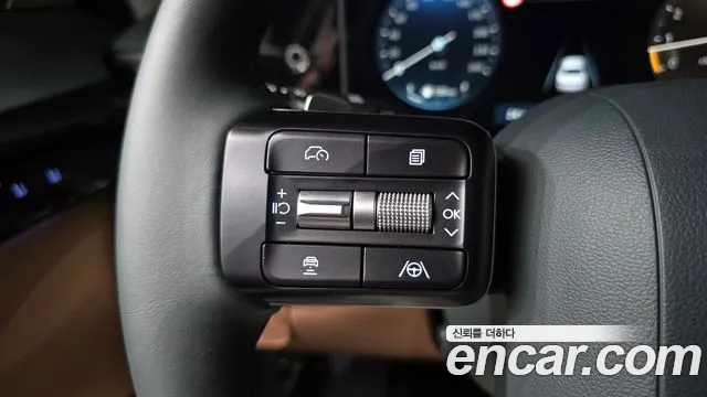 Hyundai Grandeur GN7 — Фото автомобиля 14