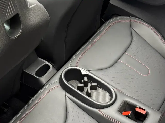 MINI Hatch — Фото автомобиля 12