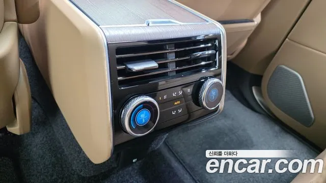 Land Rover Range Rover — Фото автомобиля 18